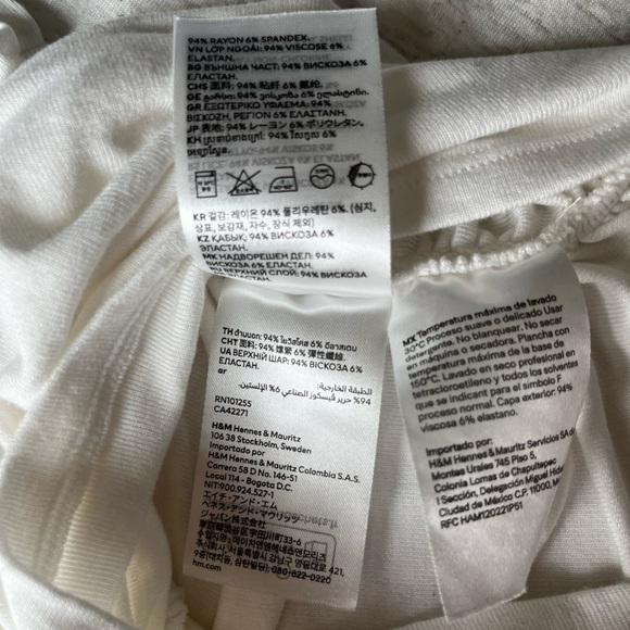 H&M Divided Ruched Top - Picture 10 of 10